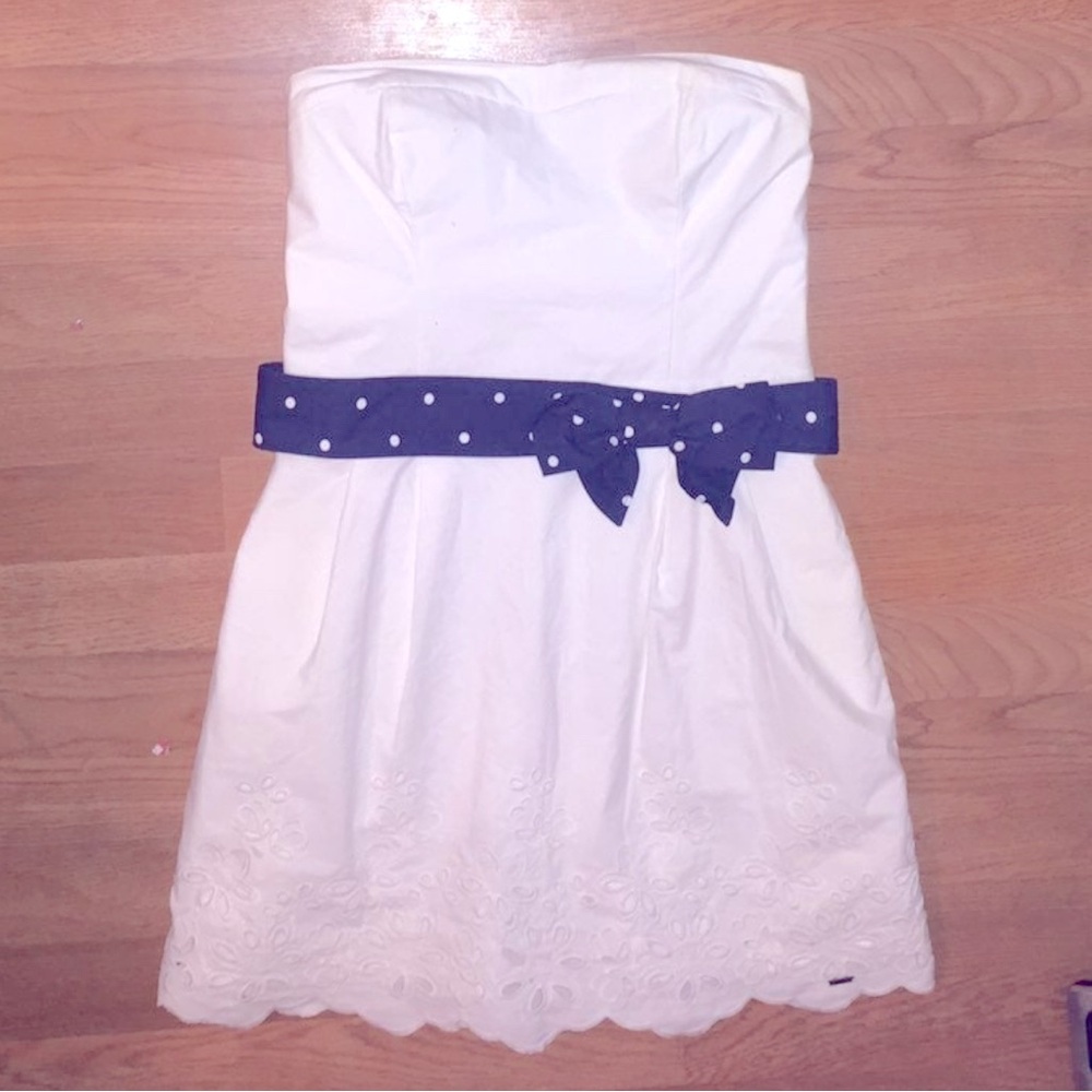Hollister White Eyelet Strapless Dress